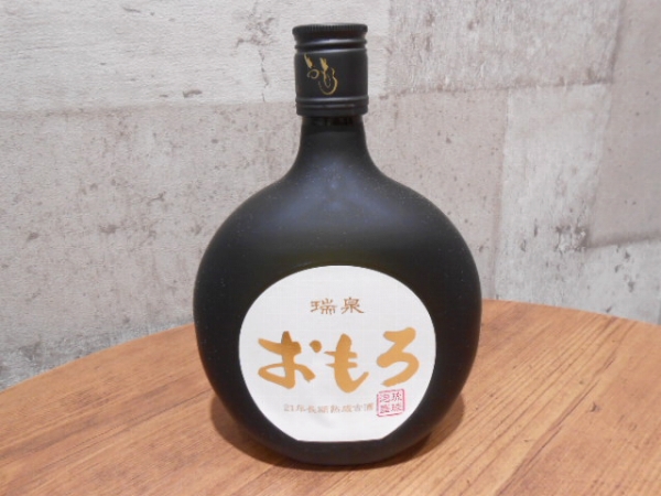 瑞泉 おもろ２１年３５度 ７２０ｍｌ ビン(泡盛) | イオンの沖縄土産 ...